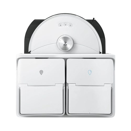 Roborock S8 MaxV Ultra black robot wacuum cleaner with dock